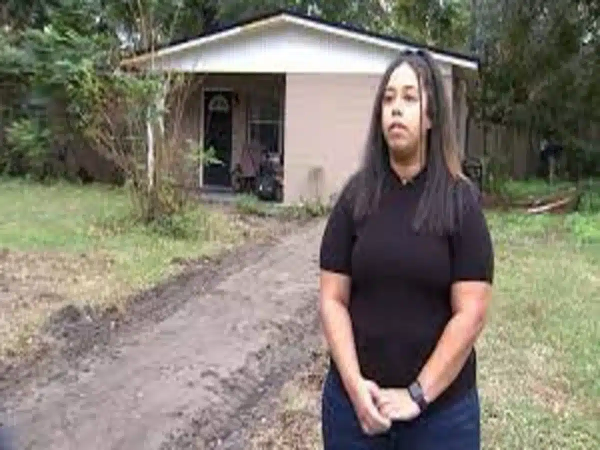 Florida mom in utter shock as her concrete driveway is stolen after listing her property for sale