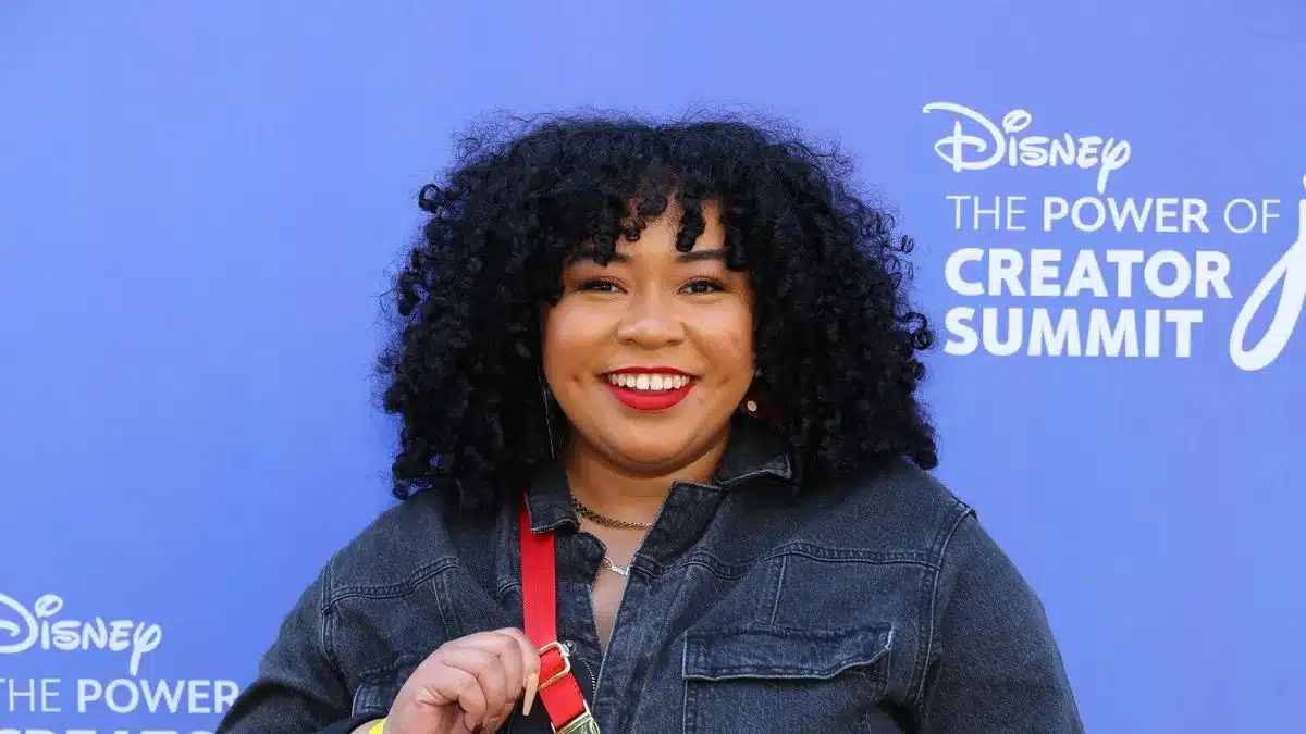 Dominique Brown, Disney influencer and co-founder of Black Girl Disney, dies from food allergy at holiday event