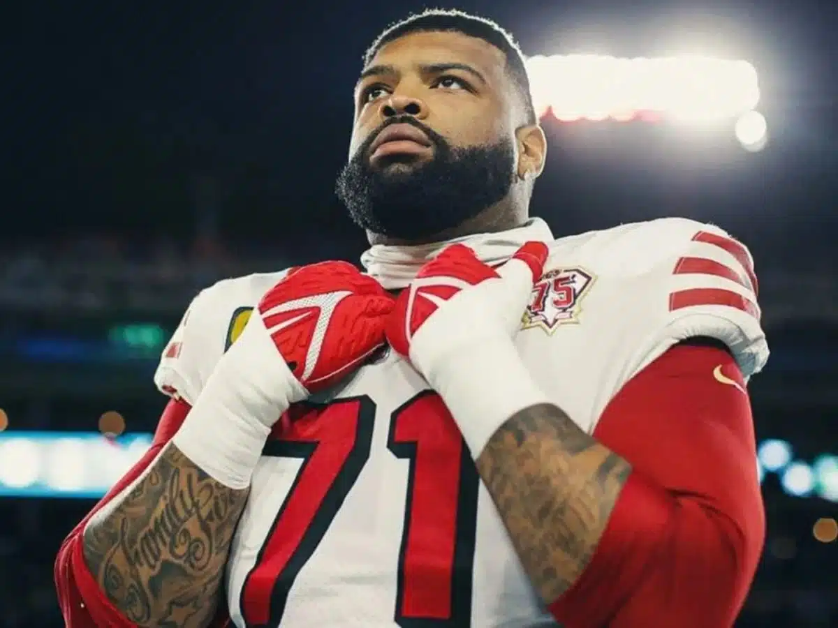 49ers’ Trent Williams and wife mourn the loss of newborn son after twin died during pregnancy