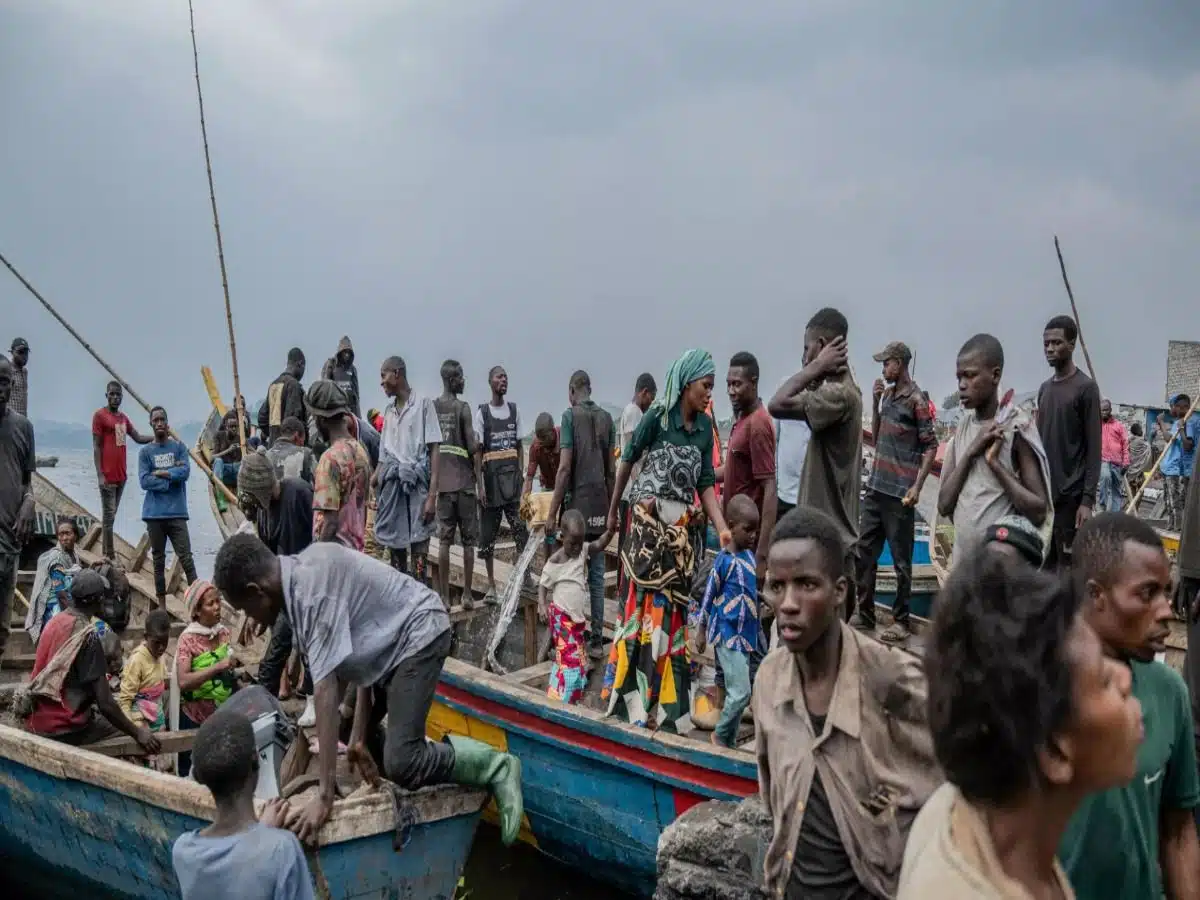 Death toll rises to 148 in Congo boat fire and capsizing; over 100 still missing