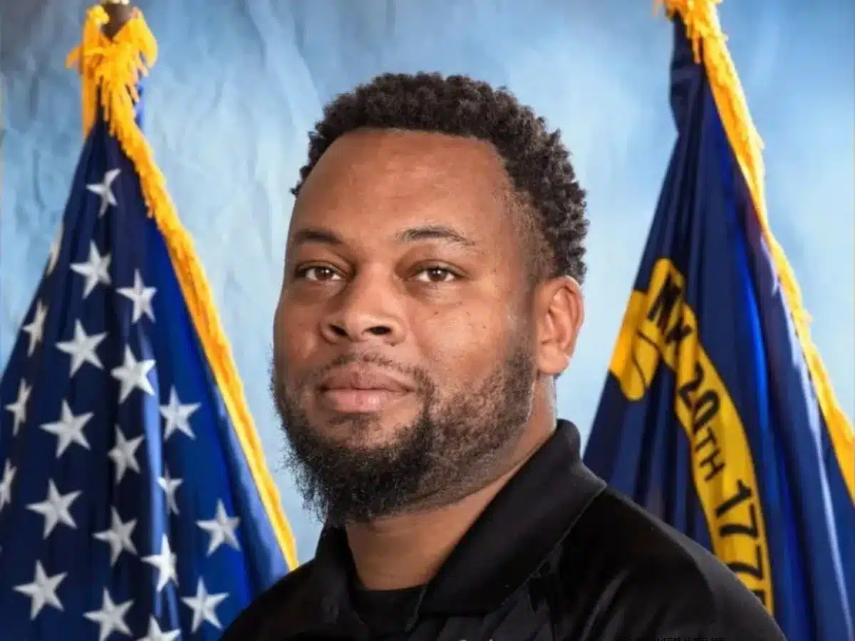 South Carolina corrections officer dies by lightning strike while fishing